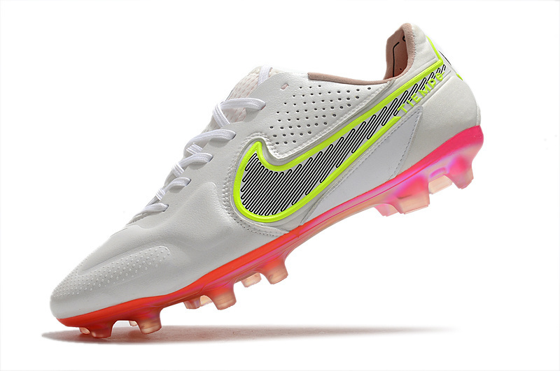 NIKE TIEMPO LEGEND 9 ELITE