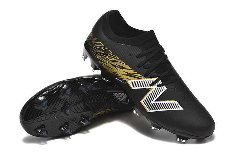 NEW BALANCE FURON V8 ELITE