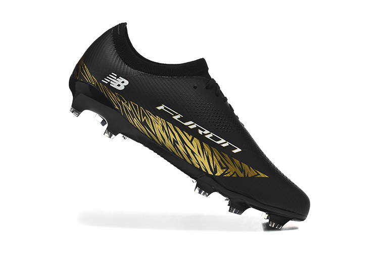NEW BALANCE FURON V8 ELITE