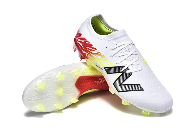 NEW BALANCE FURON V8 ELITE
