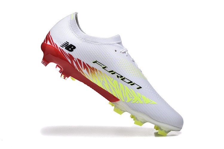 NEW BALANCE FURON V8 ELITE