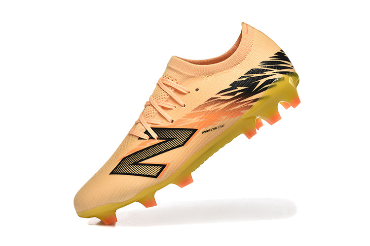 NEW BALANCE FURON V8 ELITE