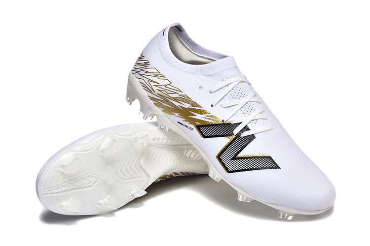 NEW BALANCE FURON V8 ELITE