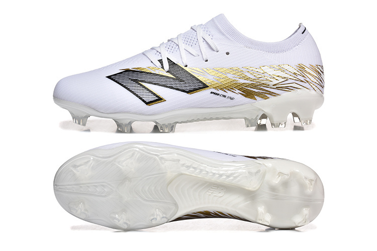 NEW BALANCE FURON V8 ELITE