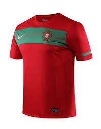 PORTUGAL 2010 HOME PLAYER VERSION